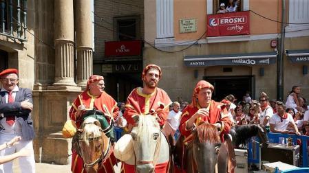 Fotos de los gigantes y cabezudos de Pamplona, 14 de julio de San Fermín 2018
