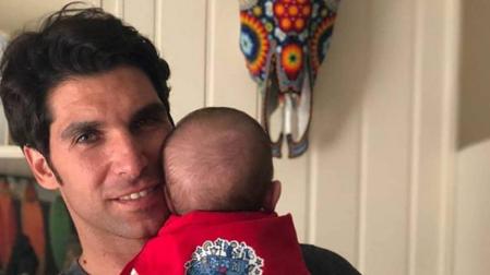 El hijo de Cayetano Rivera también luce atuendo de San Fermín