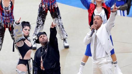 Will Smith y Ronaldinho iluminan la Ceremonia de Clausura