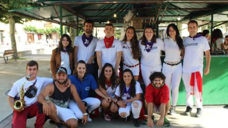 Allo inicia unas fiestas con un cohete que va a más