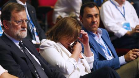 De Grandes a Rajoy: "Nos duele en el alma que nos dejes"
