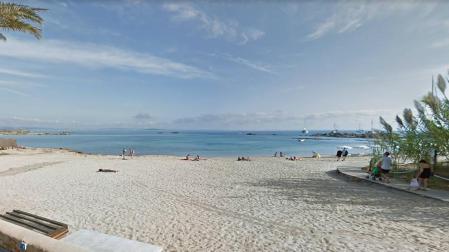 Herido muy grave un joven tras caerse desde el balcón de un hotel en Formentera