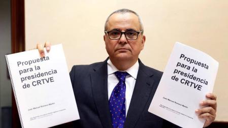 Juanma Romero, del Canal 24 Horas, registra su candidatura a la Presidencia de RTVE