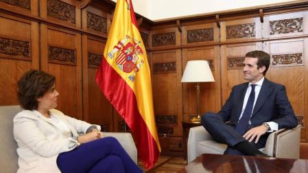 Casado ofrece a Santamaría entrar en el Comité Ejecutivo Nacional del PP