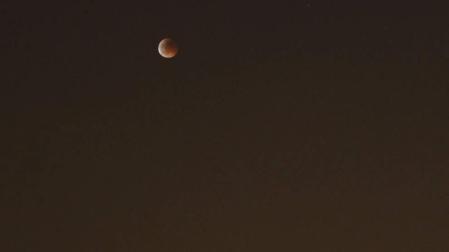 ¿Dónde ver el eclipse lunar de este viernes en Navarra?