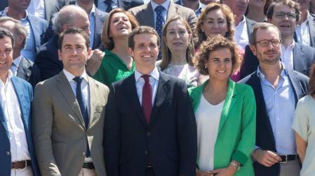 Teodoro García, secretario general, y Dolors Montserrat, portavoz en el Congreso del PP