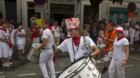 La ciudad francesa dio muestra de su hermanamiento con la capital navarra a través de varios actos