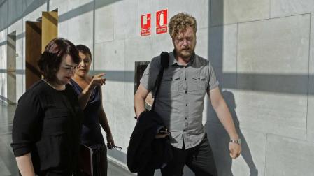 Aznárez ve “falta de competencia profesional” en la letrada mayor