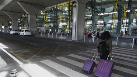 Los taxistas siguen en huelga pese a la petición de responsabilidad del Gobierno