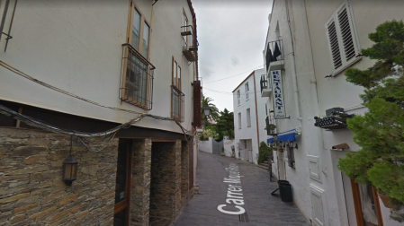 Detenido un joven de 25 años por una agresión sexual a una menor en Cadaqués