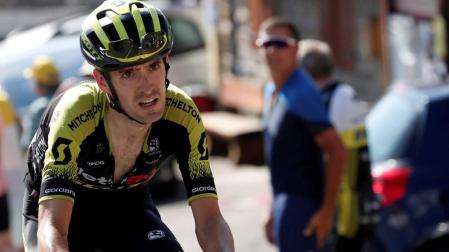 Mikel Nieve: "El desgaste de hacer Giro y Tour es grande”