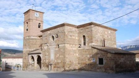 Relojes con grabados en la iglesia de Zufía