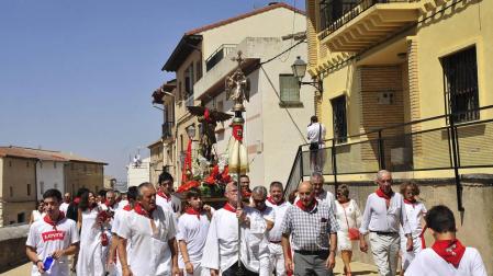 Larraga recibe a San Miguel en su día grande