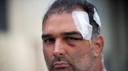 Detenido un mantero por una agresión a turistas en Barcelona