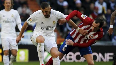 Benzemá estará tres semanas de baja por una lesión muscular