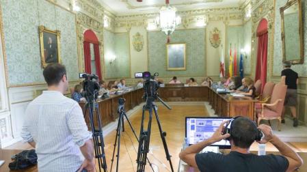 Tudela adjudica a otra empresa el sistema audiovisual de los plenos