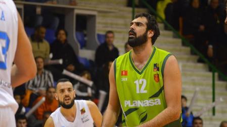 El Basket Navarra se refuerza con el pívot Edu Hernández-Sonseca