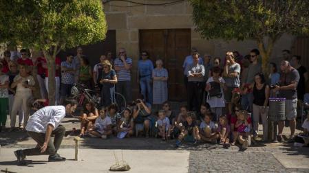 Exposición de dólmenes en Mañeru