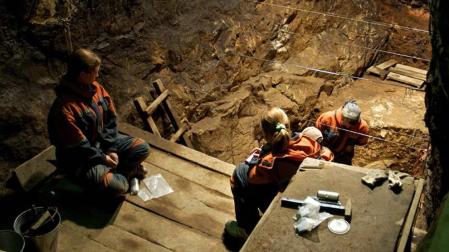 Descubren los restos de la primera hija fruto de dos especies humanas distintas