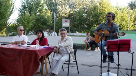 Un recital poético reúne a más de 200 personas en Cascante