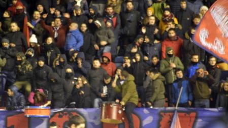 Imágenes del Osasuna - Nástic suspendido por la nieve en el Sadar