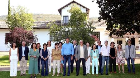 Pedro Sánchez pide a sus ministros un proyecto que "trascienda esta legislatura"