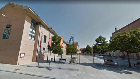 Herida leve una niña tras salir despedida de una atracción en Mendavia