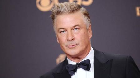 Alec Baldwin interpretará al padre de Batman en una película sobre el Joker