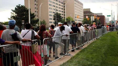 Cientos de fans despiden a Aretha Franklin y salen a la luz sus secretos