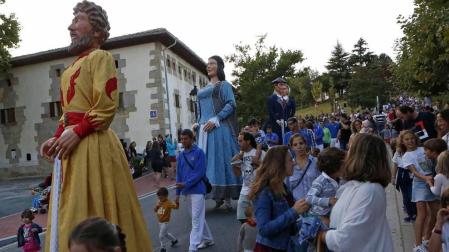 Cizur Menor celebró este jueves, 30 de agosto, su primer día de fiestas
