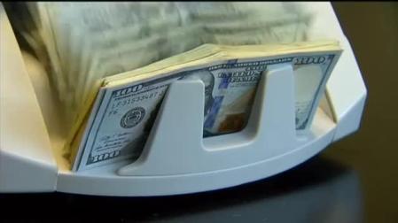 La ayuda concedida por el FMI no logra aliviar la crítica situación financiera de Argentina