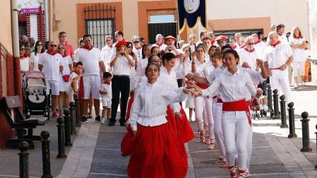 Fotos de la misa y procesión, en el segundo día de fiestas de Ablitas