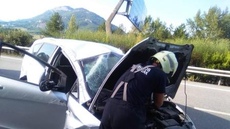 Una persona trasladada al CHN tras un accidente de tráfico en la AP-15