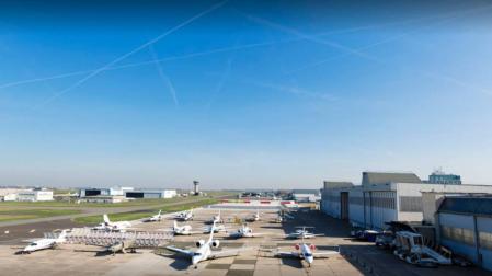 Roban cerca de un millón de euros a tres rusos en un aeropuerto de París