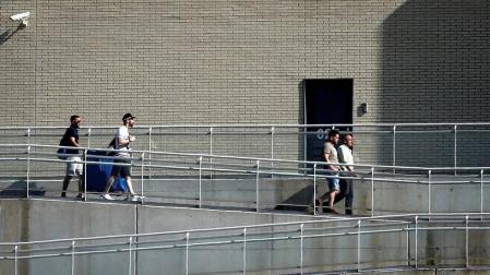 Abandonan la cárcel los tres miembros de 'La Manada' que estaban en la prisión de Pamplona