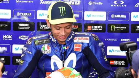 Rossi, 'pole' dos años después
