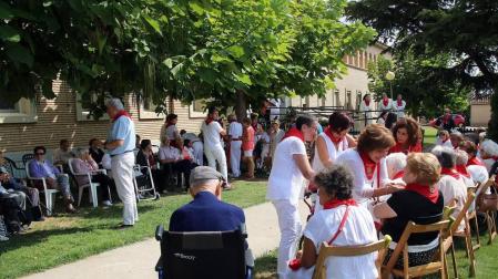 Milagro homenajeó este jueves, 6 de septiembre, a sus mayores