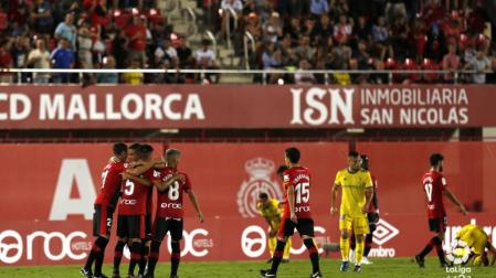 El Mallorca gana al Cádiz con gol en el minuto 89