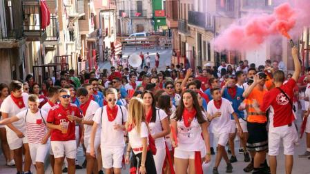 La peñas fueron las protagonistas de la séptima jornada de las fiestas patronales en honor a San Blas