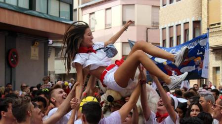 Azagra prendió este viernes, 7 de septiembre, la mecha que dio comienzo a sus fiestas patronales