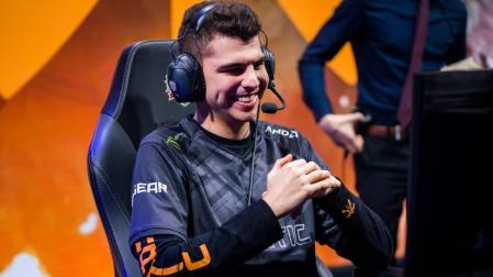 Millones de euros por jugar a videojuegos