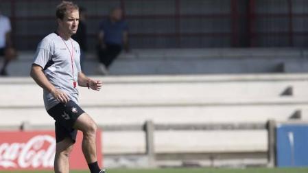 Arrasate anuncia cambios en el once pero dice que será un equipo de garantías