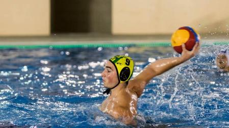 Waterpolo Navarra, todo igual a falta de dos jornadas