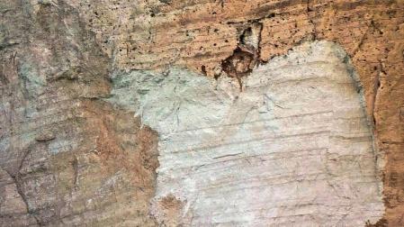 Siete turistas heridos en un desprendimiento de rocas en una famosa playa griega