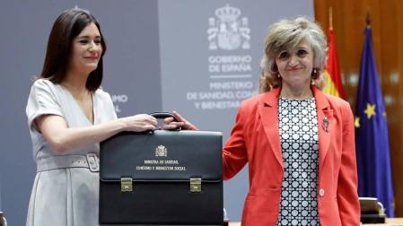 Carcedo agradece a Montón su ejemplo y que haya cambiado política sanitaria