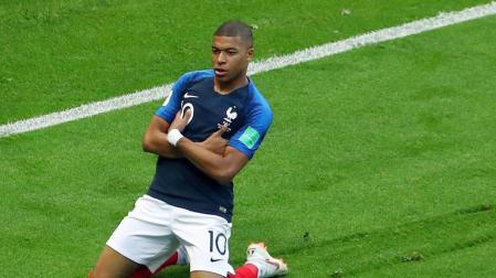 La magia de Mbappé contra la garra charrúa, por un puesto en semifinales