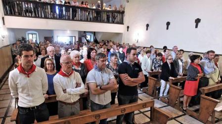 Alsasua celebró el día grande de sus fiestas con una misa, almuerzo y bailes al son del txistu