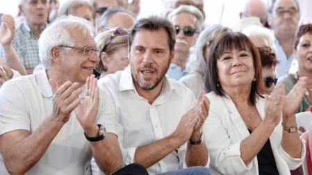 Borrell critica el "todo vale" de los partidos y la prensa contra Sánchez