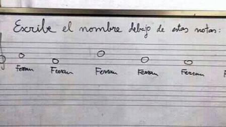 Un niño desconcierta con su respuesta en un ejercicio de música
