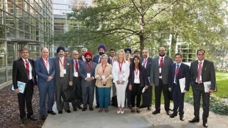 Empresas navarras e indias de automoción se reúnen en Pamplona